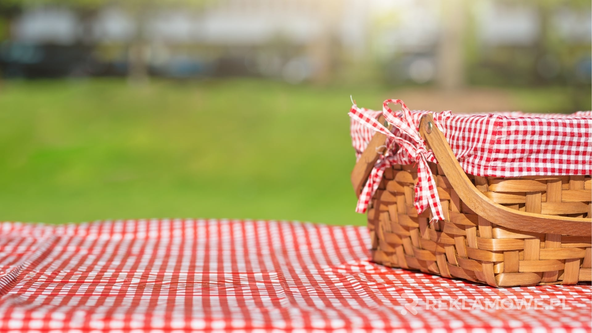 Kosze reklamowe jako efektywna forma promocji