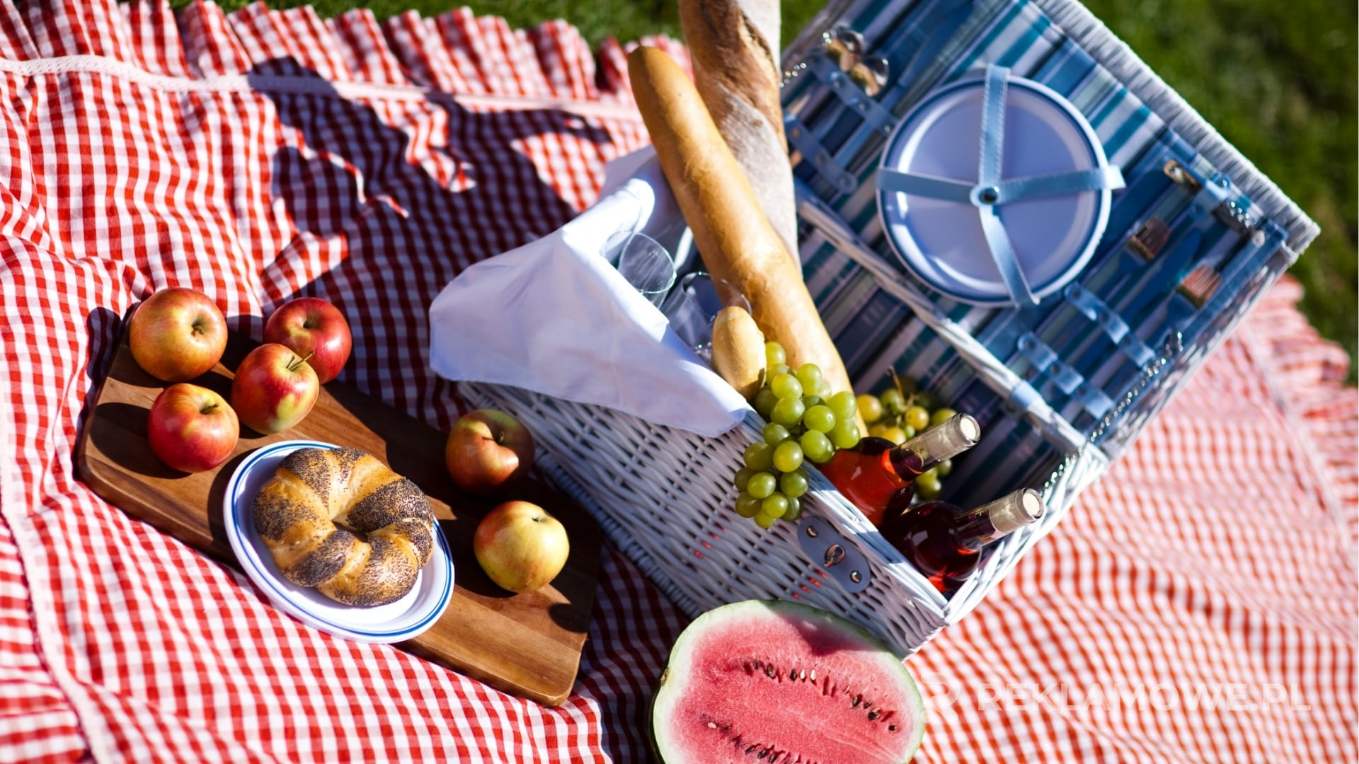 Nowoczesne kosze reklamowe w trendach na rok 2025